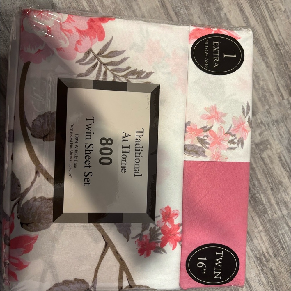 Pink Floral Twin Sheet Set